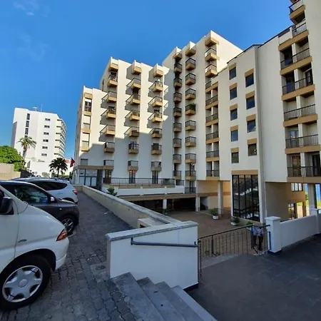 Sunrise Glances & Free Parking Apartment *